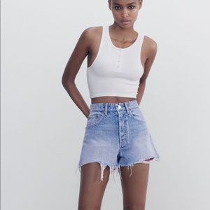 ZARA Frayed Hi Rise Denim Shorts